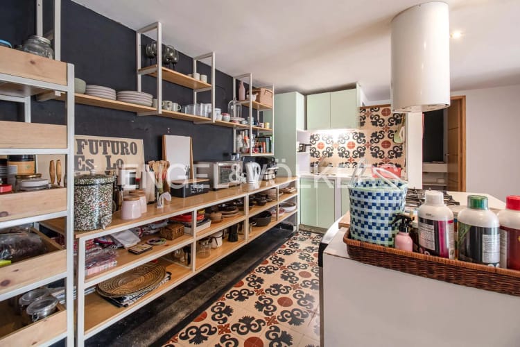 Apartamento de 2 alcobas en venta en Los Rosales, Bogotá, 151 m² · foto 12 de 21