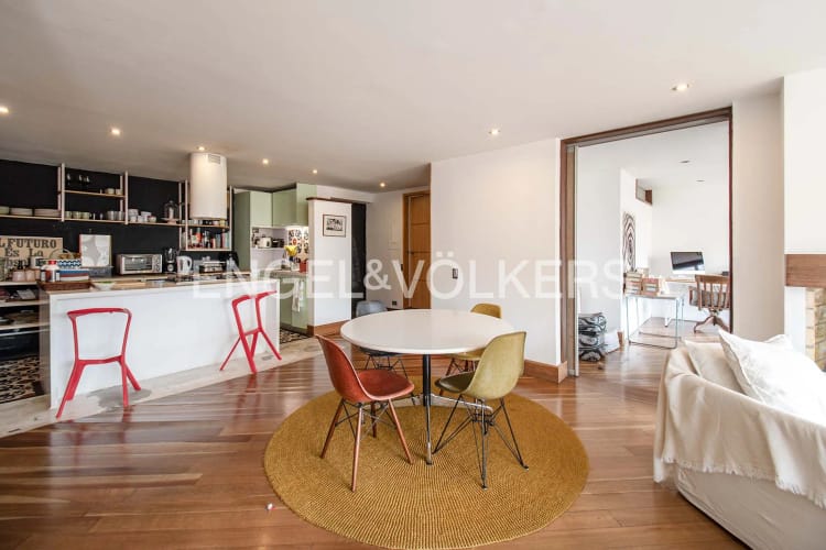 Apartamento de 2 alcobas en venta en Los Rosales, Bogotá, 151 m² · foto 8 de 21