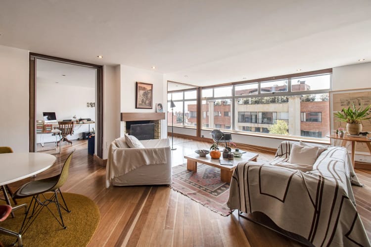Apartamento de 2 alcobas en venta en Los Rosales, Bogotá, 151 m² · foto 5 de 21