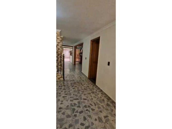 Casa de 5 alcobas en venta en Cabañas, Bello, 220 m² · foto 13 de 24
