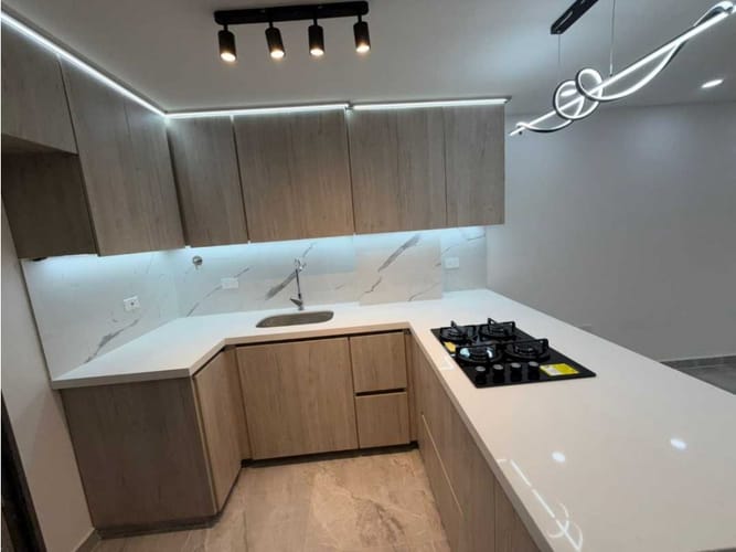 Apartamento de 3 alcobas en venta en Cabañitas, Medellín, 100 m² · foto 5 de 20