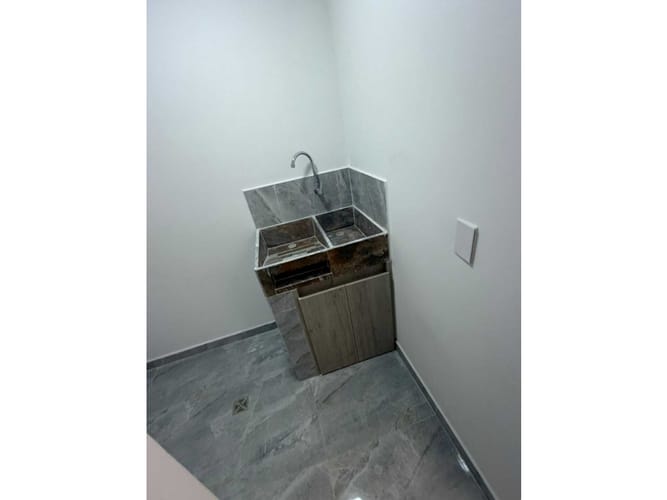 Apartamento de 3 alcobas en venta en Cabañitas, Medellín, 100 m² · foto 11 de 20