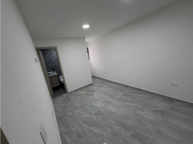 Apartamento de 3 alcobas en venta en Cabañitas, Medellín, 100 m² · foto 14 de 20