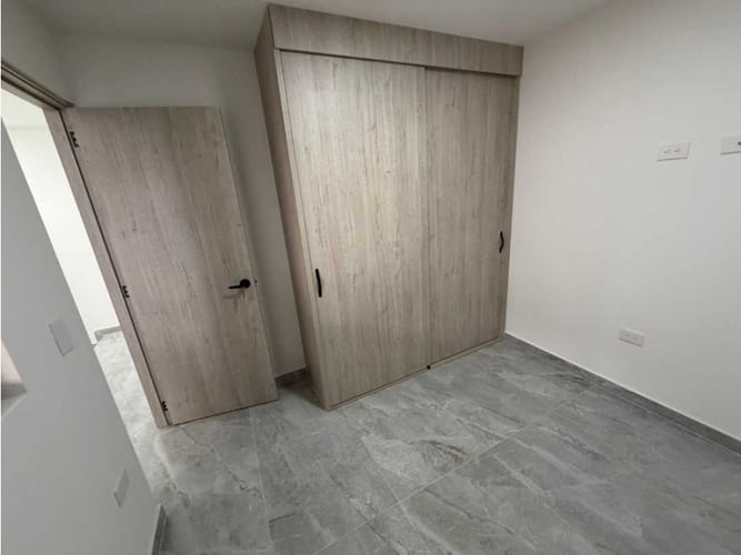 Apartamento de 3 alcobas en venta en Cabañitas, Medellín, 100 m² · foto 15 de 20