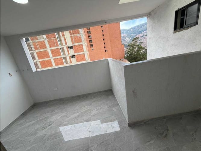 Apartamento de 3 alcobas en venta en Cabañitas, Medellín, 100 m² · foto 18 de 20