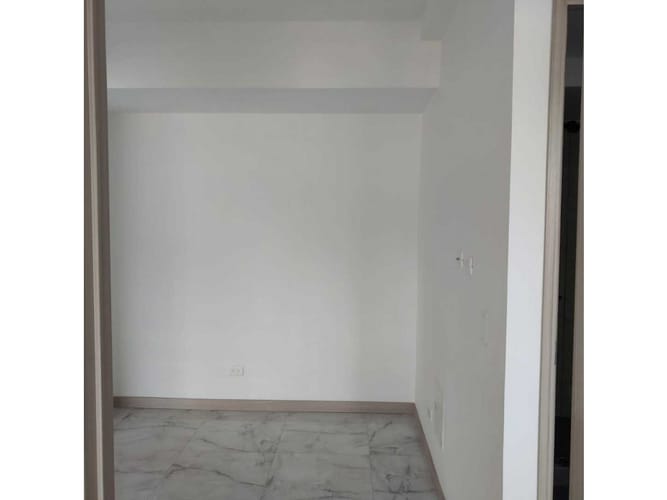 Apartamento de 2 alcobas en venta en Cabañas, Bello, 64 m² · foto 14 de 14