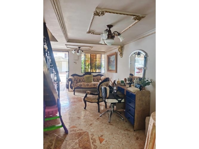 Casa de 3 alcobas en venta en La Florida, Bello, 72 m² · foto 4 de 23