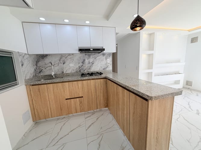 Apartamento de 3 alcobas en venta en Lusitania, Madrid, 57 m² · foto 8 de 24
