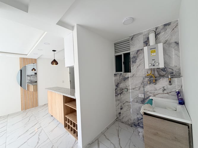 Apartamento de 3 alcobas en venta en Lusitania, Madrid, 57 m² · foto 14 de 24