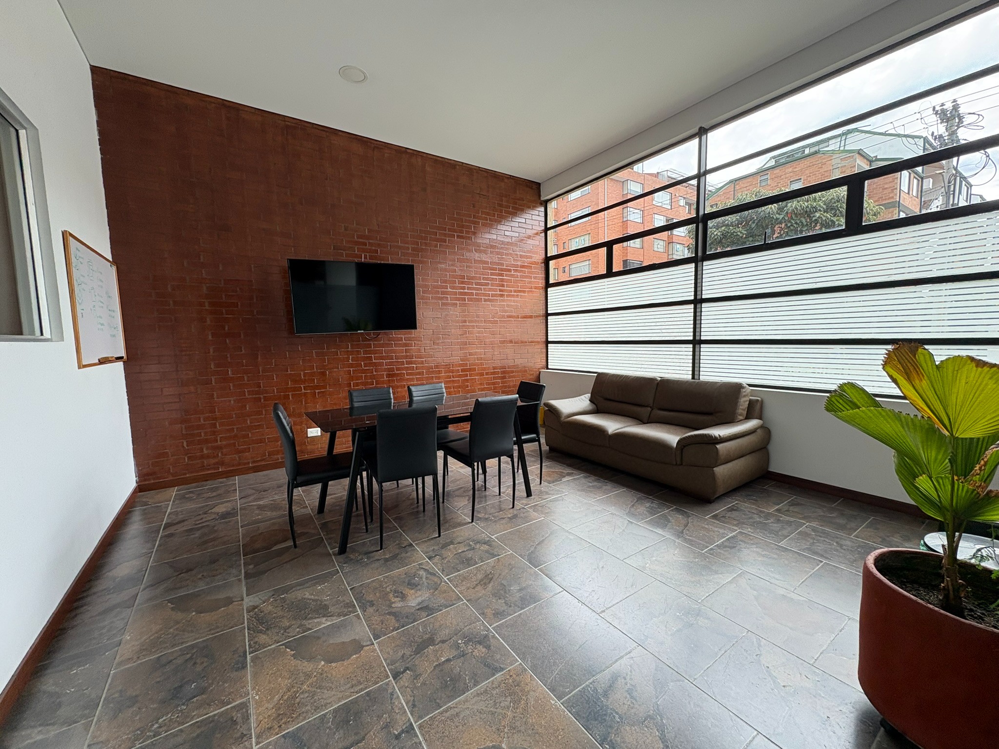 Apartamento en venta en Cedritos, Bogotá · foto 19 de 22
