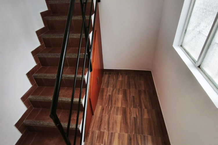 Casa de 5 alcobas en venta en Castilla, Bogotá, 186 m² · foto 7 de 19