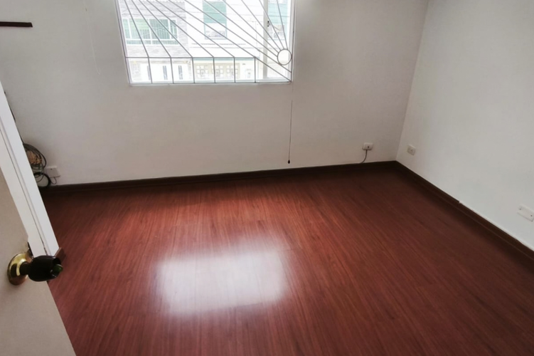 Casa de 5 alcobas en venta en Castilla, Bogotá, 186 m² · foto 11 de 19