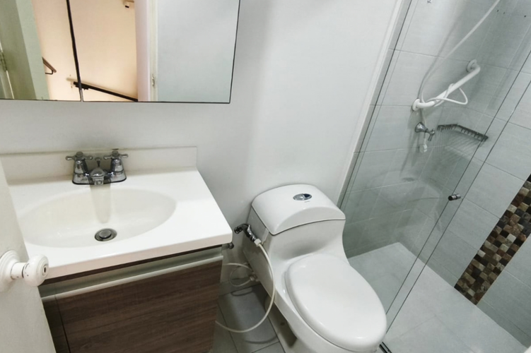 Casa de 5 alcobas en venta en Castilla, Bogotá, 186 m² · foto 15 de 19