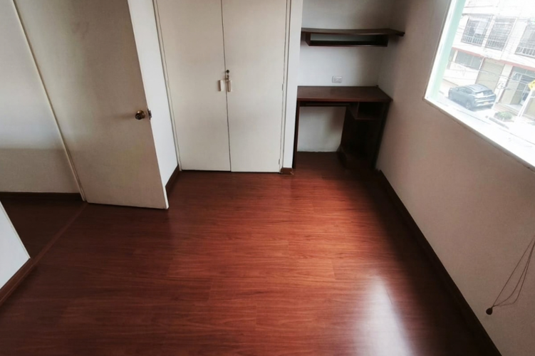 Casa de 5 alcobas en venta en Castilla, Bogotá, 186 m² · foto 16 de 19
