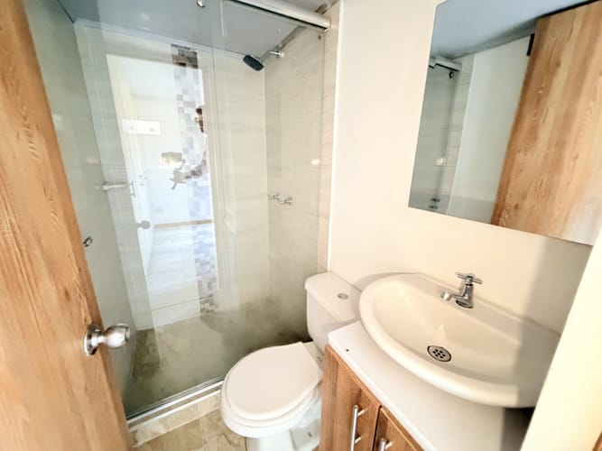 Apartamento de 3 alcobas en venta en Fac, Madrid, 56 m² · foto 14 de 18