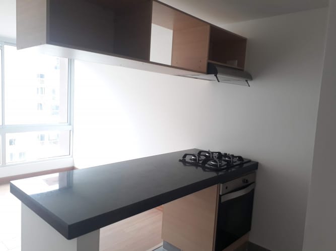 Apartaestudio en venta en Plaza Imperial Centro Comercial, Bogotá, 47 m² · foto 4 de 11