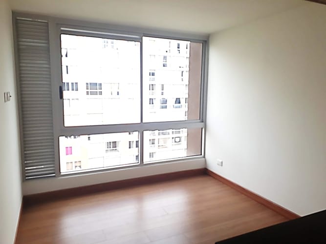 Apartaestudio en venta en Plaza Imperial Centro Comercial, Bogotá, 47 m² · foto 5 de 11