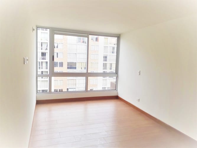 Apartaestudio en venta en Plaza Imperial Centro Comercial, Bogotá, 47 m² · foto 3 de 11