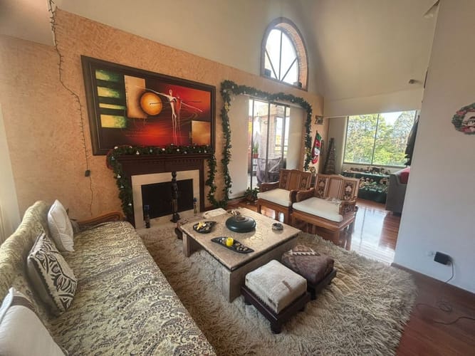 Apartamento de 4 alcobas en venta en Chicó Alto, Bogotá, 352 m² · foto 3 de 24