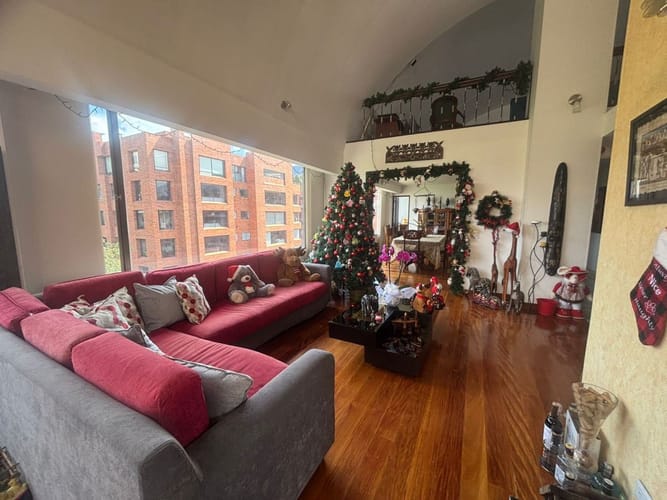 Apartamento de 4 alcobas en venta en Chicó Alto, Bogotá, 352 m² · foto 4 de 24