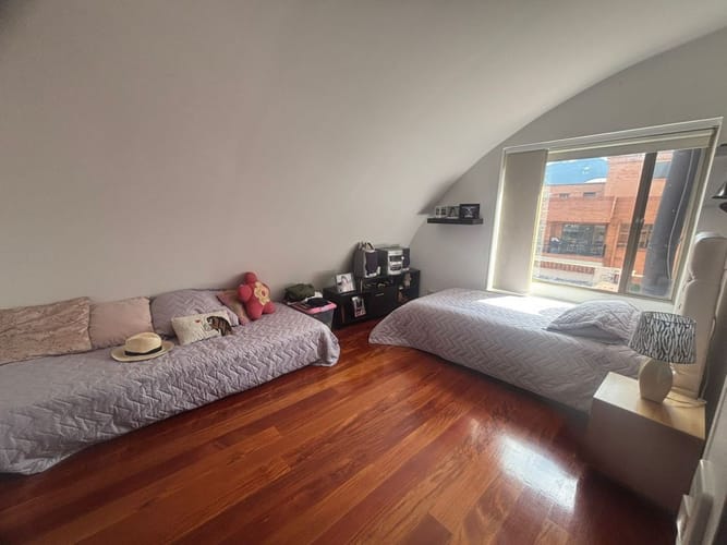 Apartamento de 4 alcobas en venta en Chicó Alto, Bogotá, 352 m² · foto 13 de 24