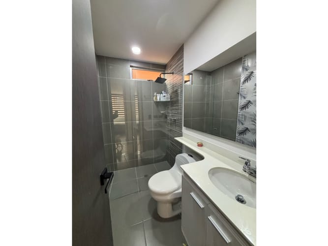 Apartamento en venta en San German, Medellín · foto 7 de 24