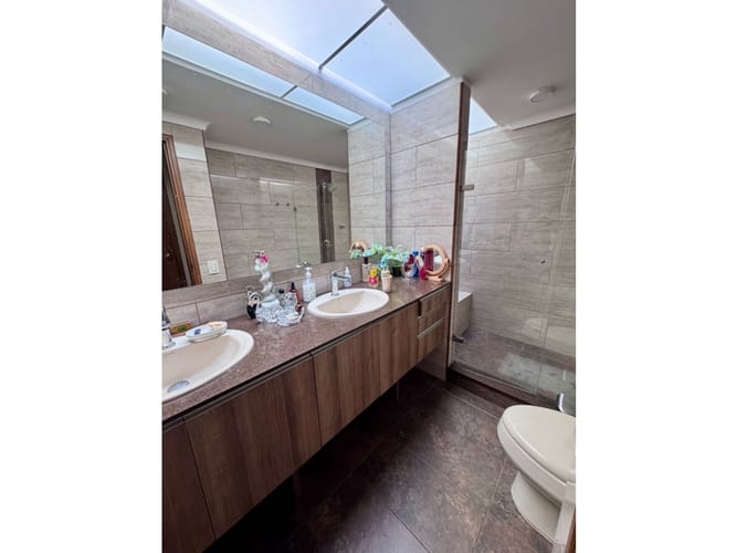 Casa de 3 alcobas en venta en San Lucas, Medellín, 274 m² · foto 23 de 24