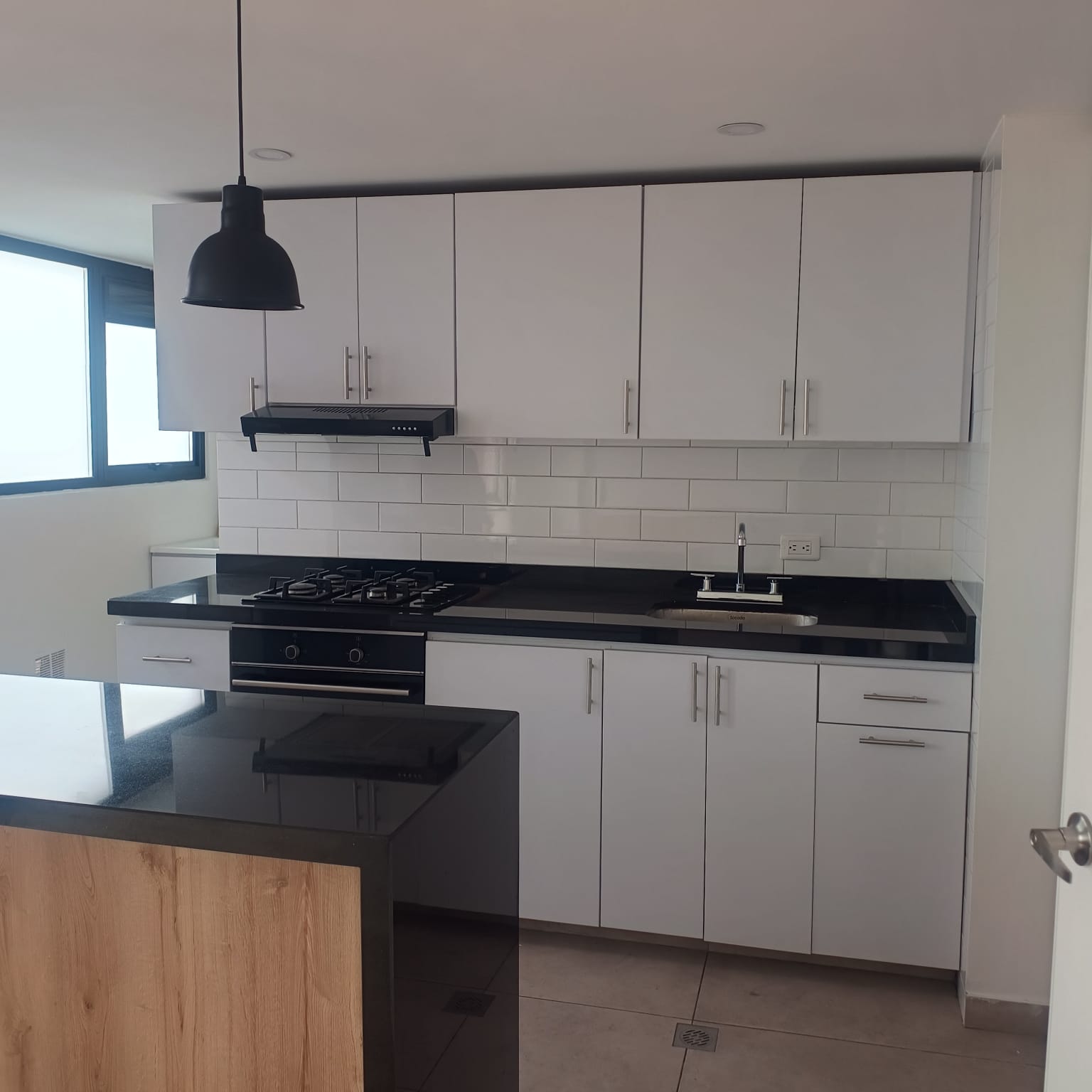 Apartamento en venta en Centro Comercial Mazuren, Bogotá · foto 2 de 17