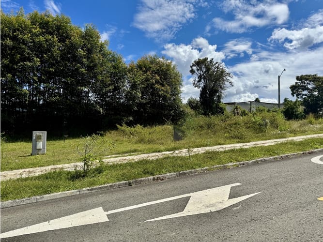 Lote en venta en El Carmen De Viboral, El Carmen de Viboral, 84 m² · foto 6 de 16