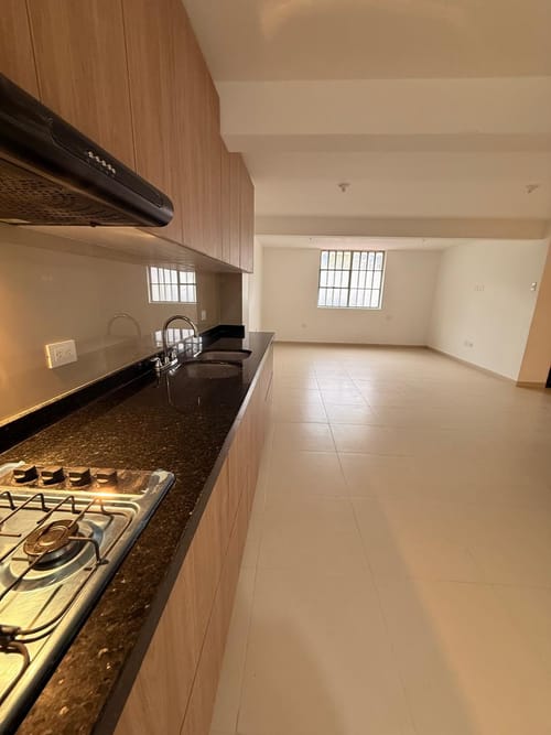 Apartamento de 3 alcobas en arriendo en San Jose, Bogotá, 100 m² · foto 3 de 17