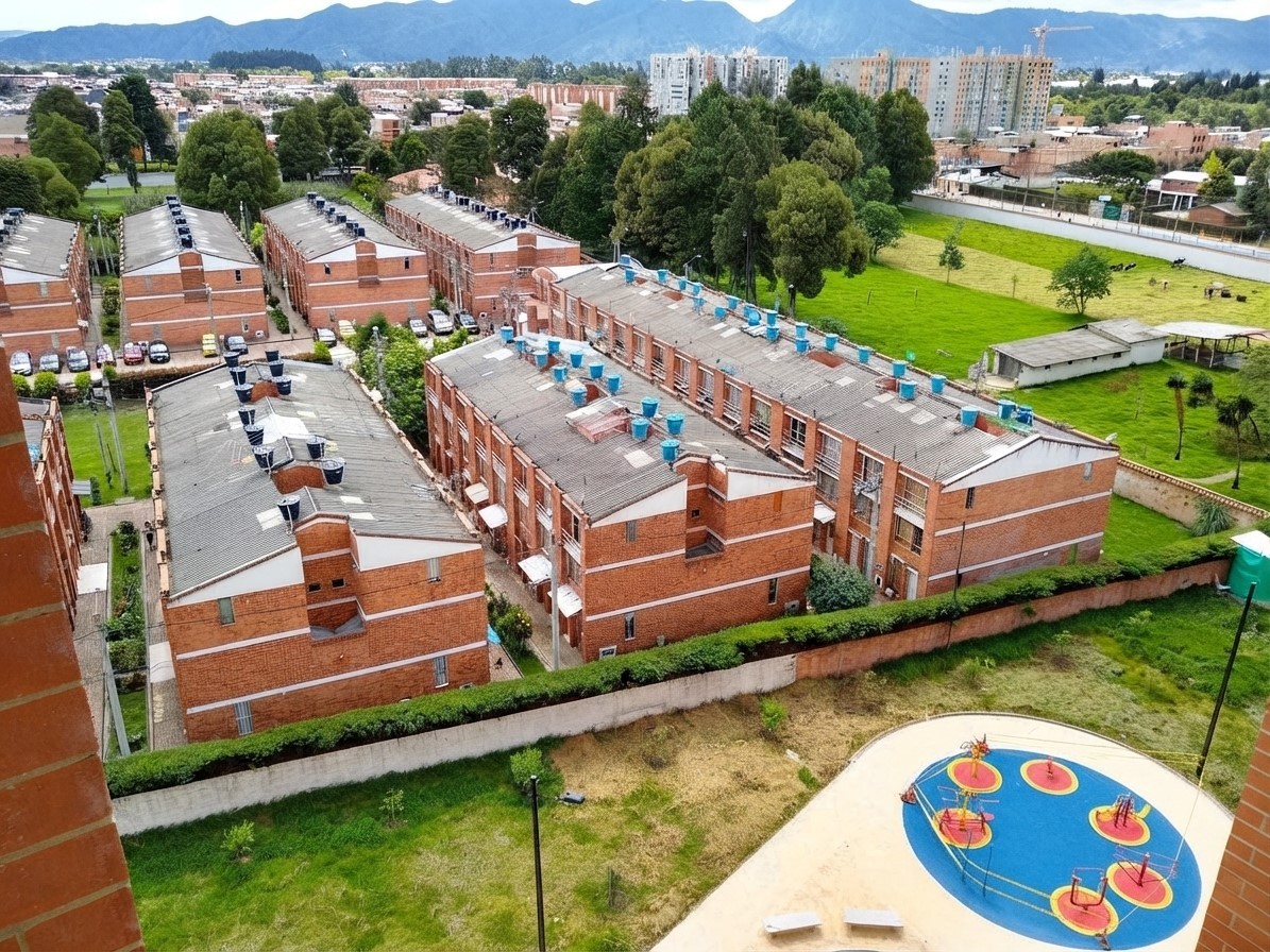 Apartamento en venta en Pinos De Lombardia, Bogotá · foto 10 de 12