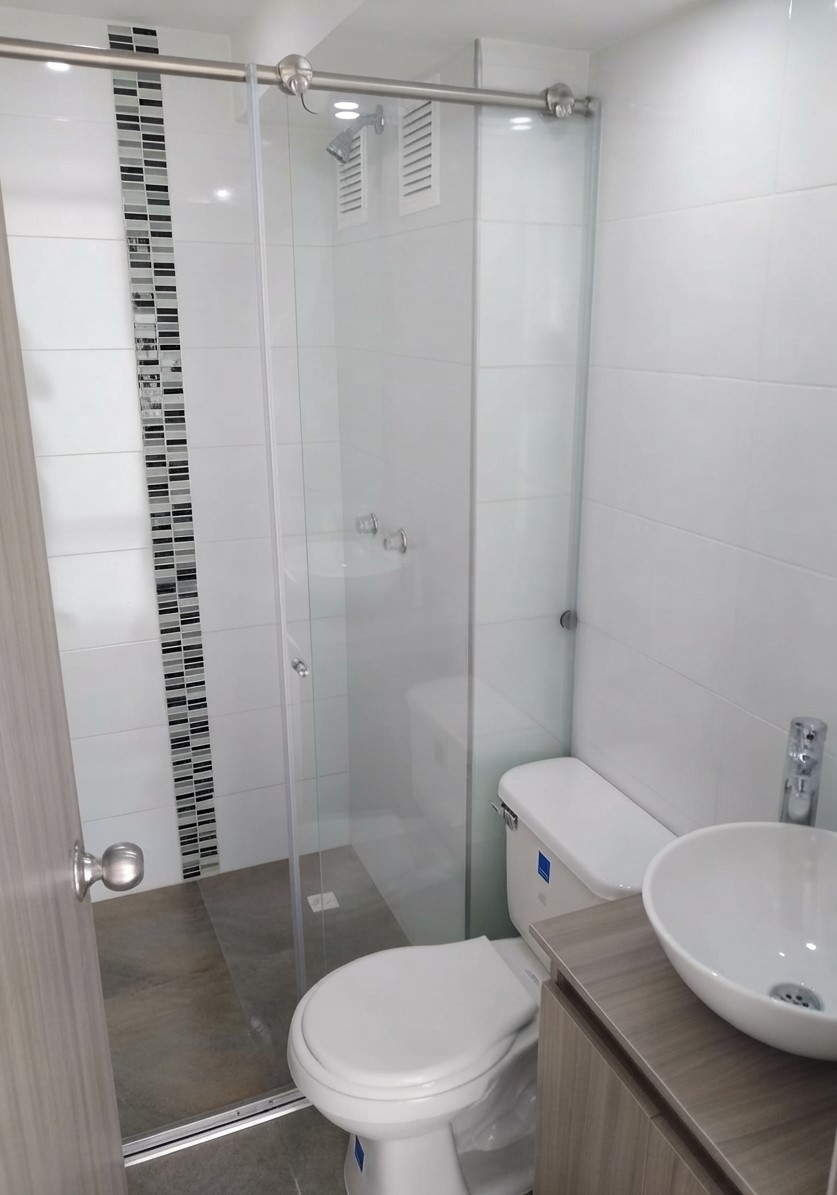 Apartamento en venta en Pinos De Lombardia, Bogotá · foto 5 de 12
