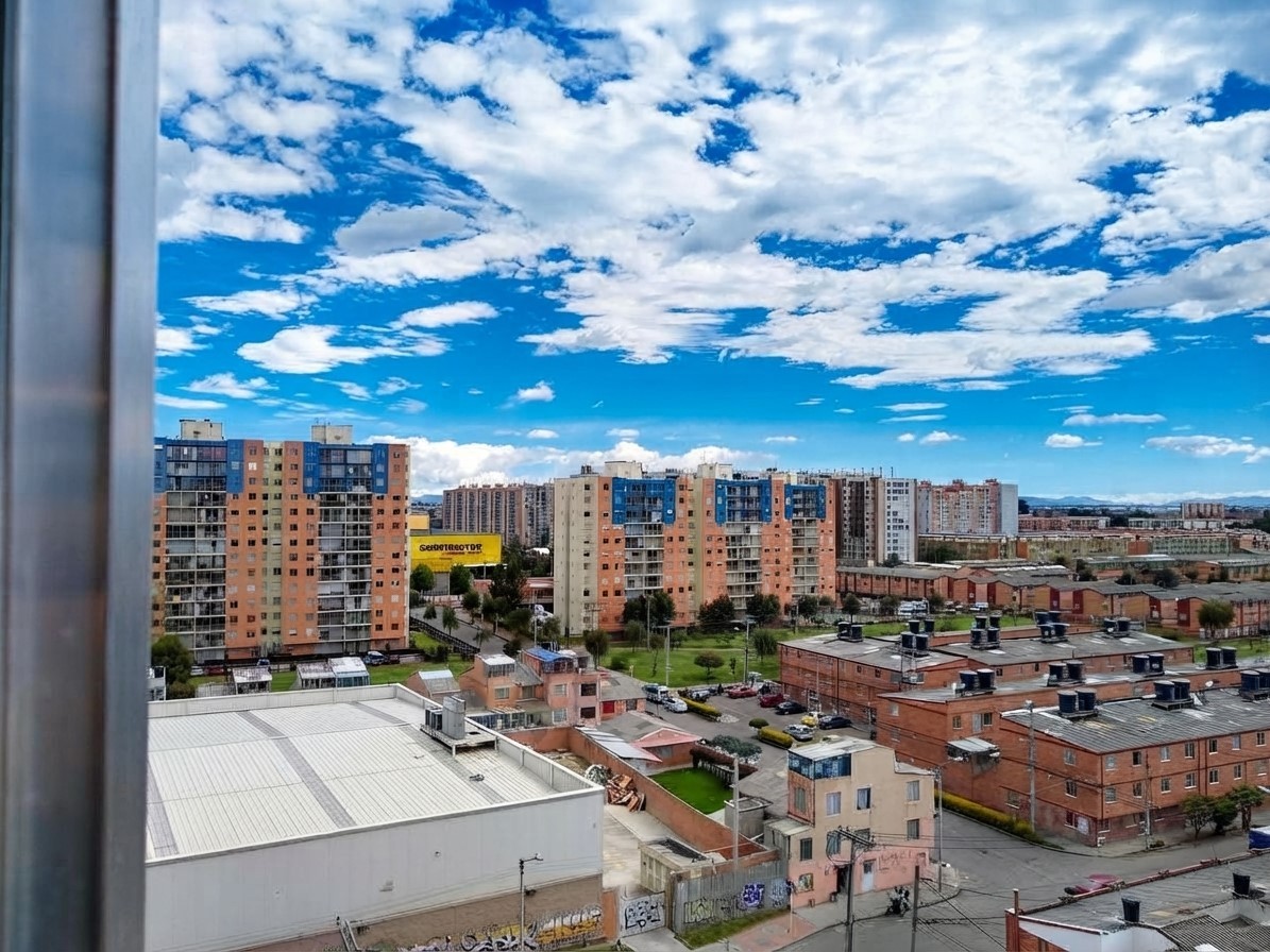 Apartamento en venta en Pinos De Lombardia, Bogotá · foto 12 de 12