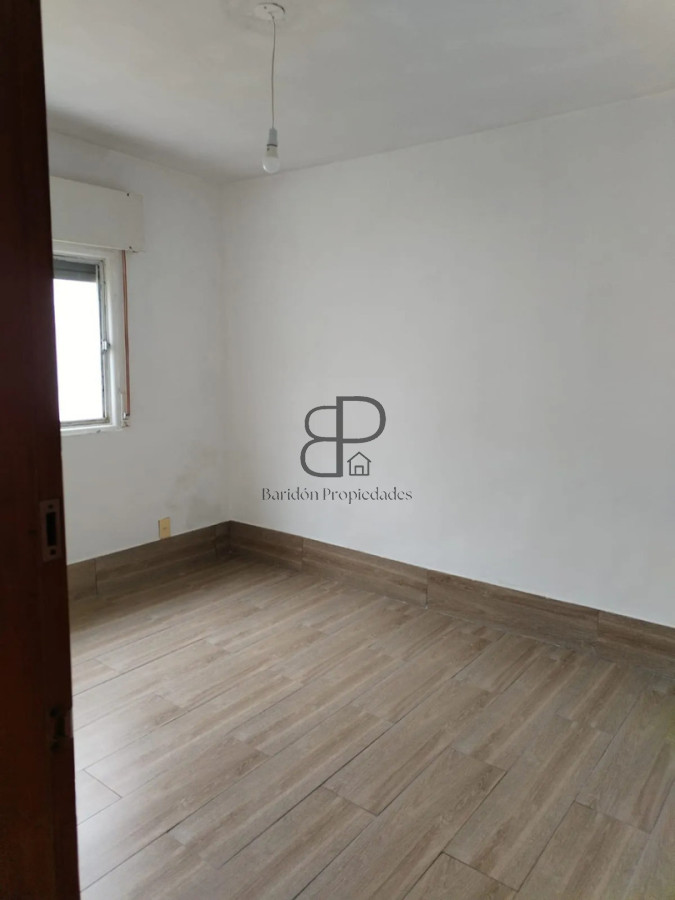 Alquiler Casa 2 Dormitorios Lagomar con patio · Foto 8