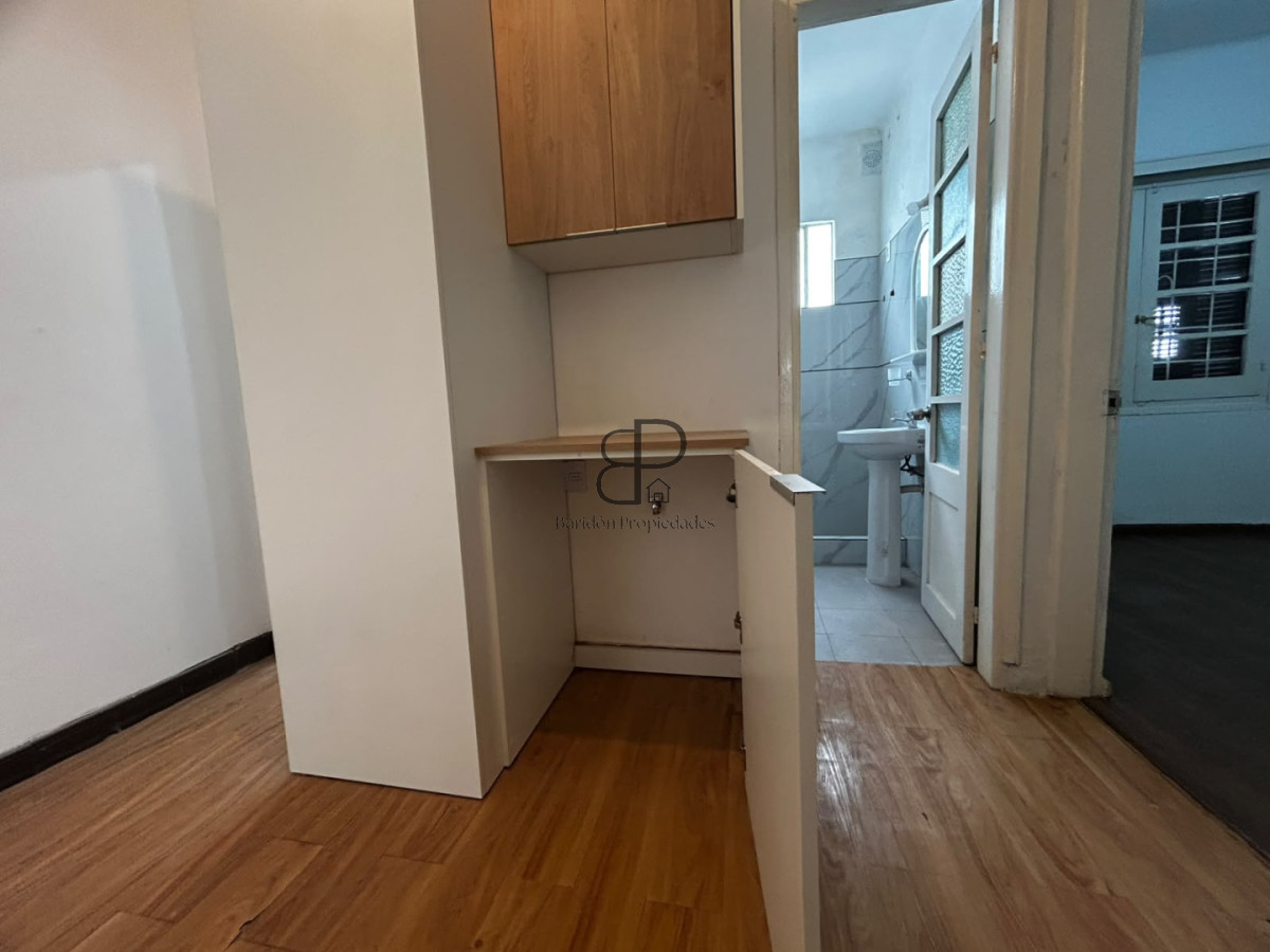 Alquiler Apartamento 2 Dormitorios Reducto con Patio interno · Foto 12