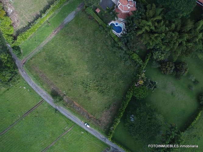 Lote en venta en Cerritos, Pereira, 2855 m² · foto 4 de 16