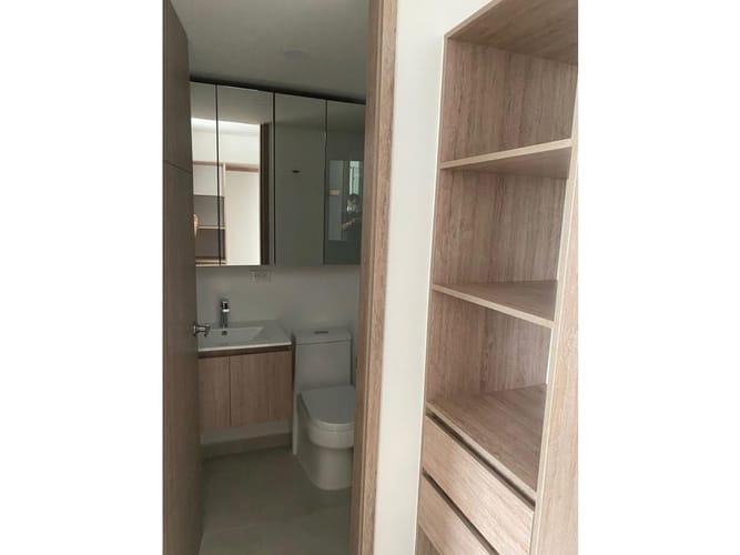 Apartamento de 3 alcobas en venta en Menga, Yumbo, 87 m² · foto 2 de 9