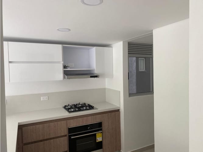 Apartamento de 3 alcobas en venta en Menga, Yumbo, 87 m² · foto 4 de 9