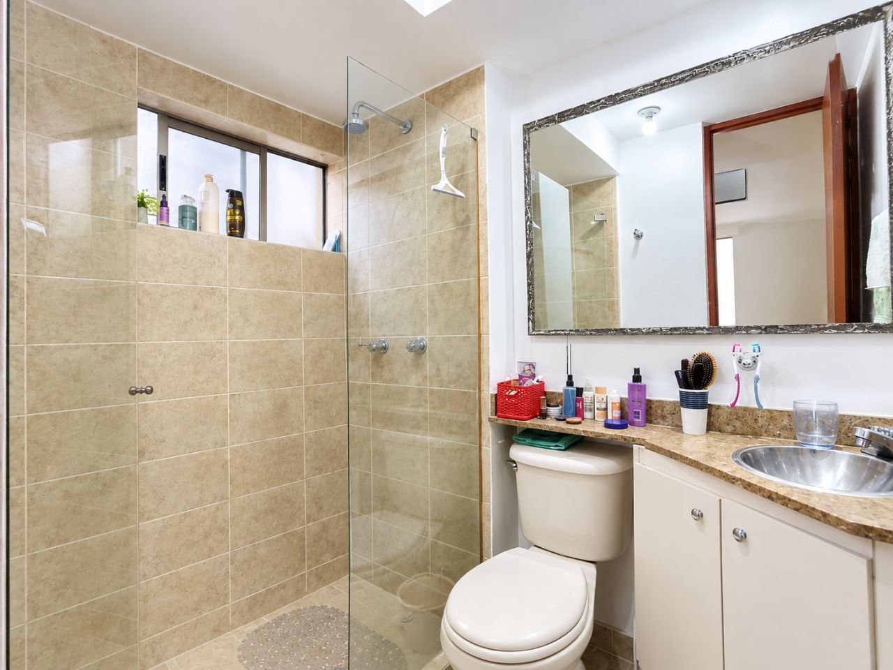 Apartamento en venta en Mazuren, Bogotá · foto 10 de 18