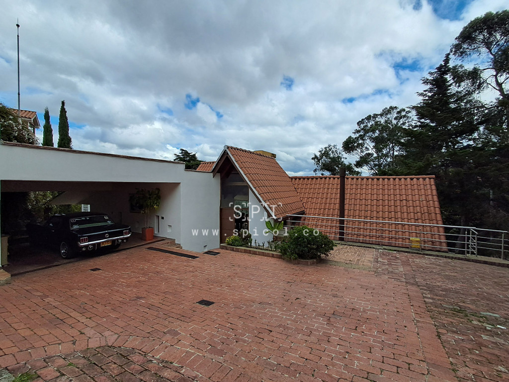 Casa en venta en Bosque De Pinos, Bogotá · foto 14 de 24