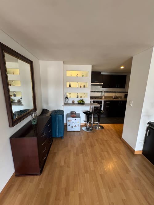Apartaestudio en venta en Cedritos, Bogotá, 52 m² · foto 4 de 13