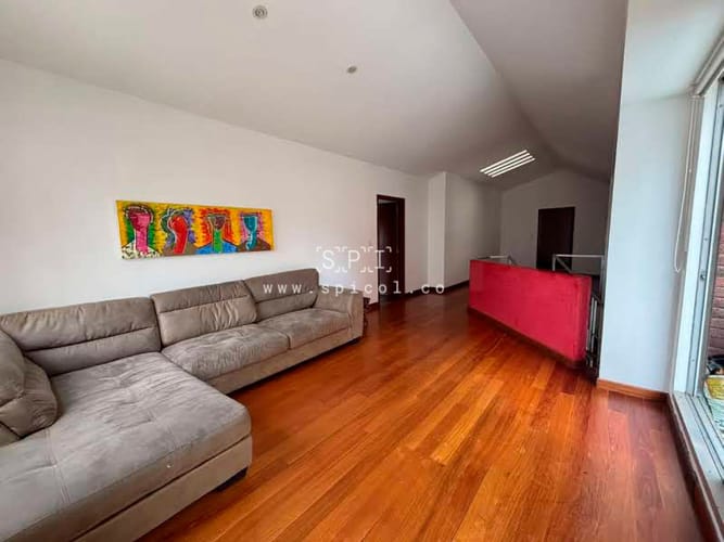 Apartamento de 4 alcobas en venta en Chico Norte, Bogotá, 300 m² · foto 6 de 23
