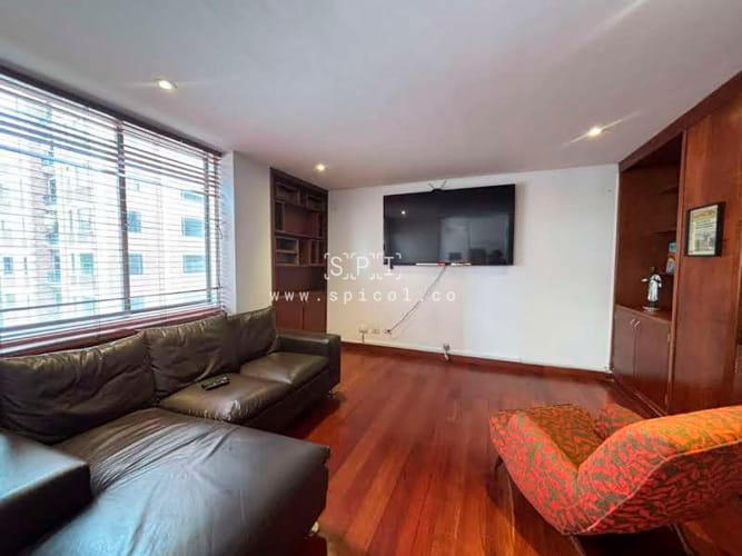 Apartamento de 4 alcobas en venta en Chico Norte, Bogotá, 300 m² · foto 10 de 23