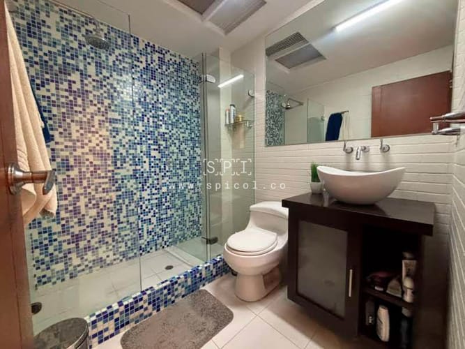 Apartamento de 4 alcobas en venta en Chico Norte, Bogotá, 300 m² · foto 12 de 23