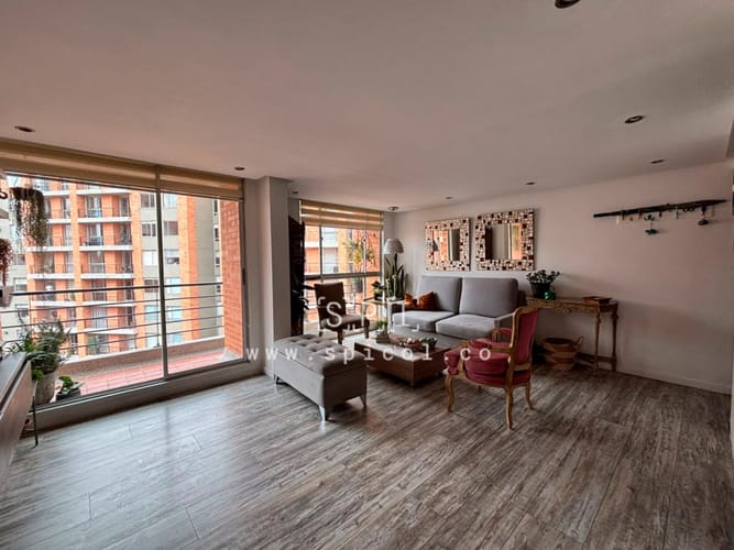 Apartamento de 3 alcobas en venta en Belmira, Bogotá, 91 m² · foto 2 de 19