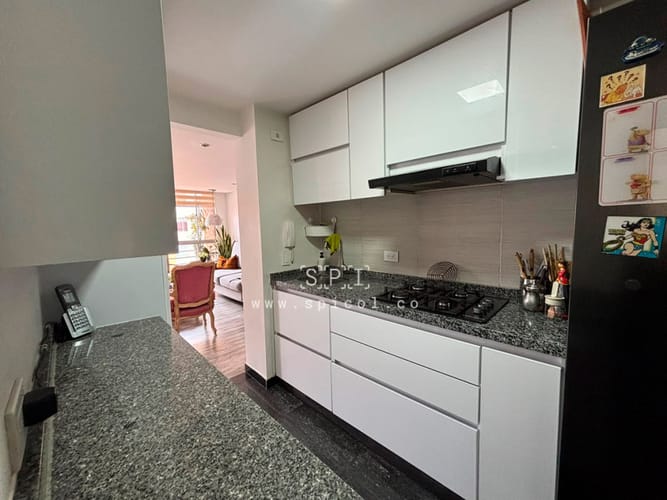 Apartamento de 3 alcobas en venta en Belmira, Bogotá, 91 m² · foto 3 de 19