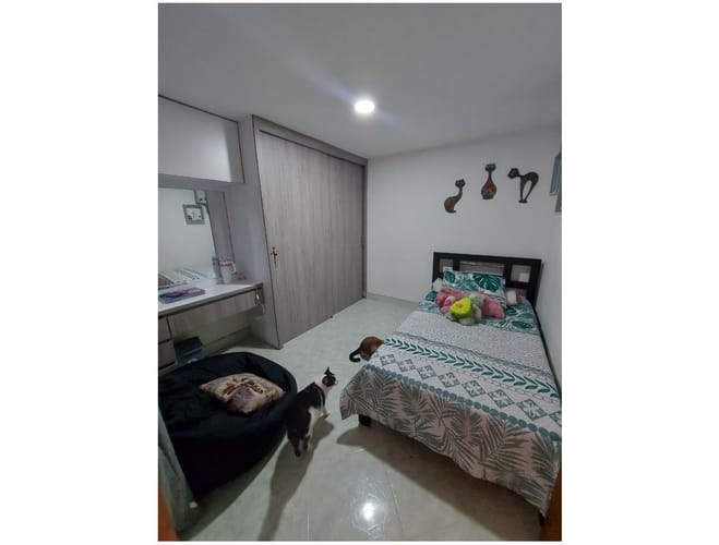 Casa de 4 alcobas en venta en La Milagrosa, Medellín, 100 m² · foto 6 de 15
