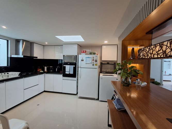Apartamento de 3 alcobas en venta en Bella Suiza, Bogotá, 104 m² · foto 2 de 16