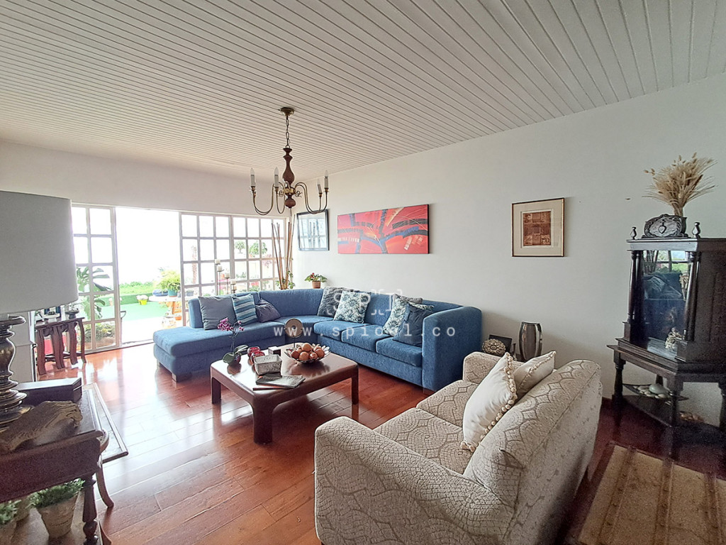 Casa en venta en Santa Barbara Central, Bogotá · foto 2 de 24