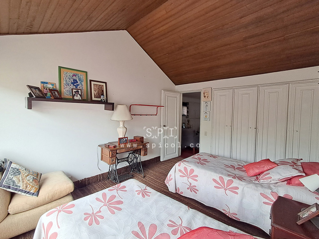Casa en venta en Santa Barbara Central, Bogotá · foto 20 de 24